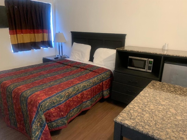 Encore Inn image 20